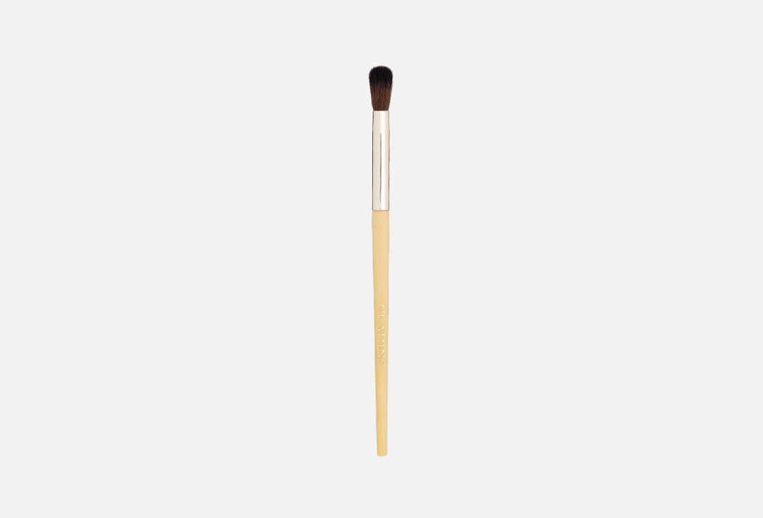 Clarins Eyeshadow brush Dense + Round Eyeshadow Brush