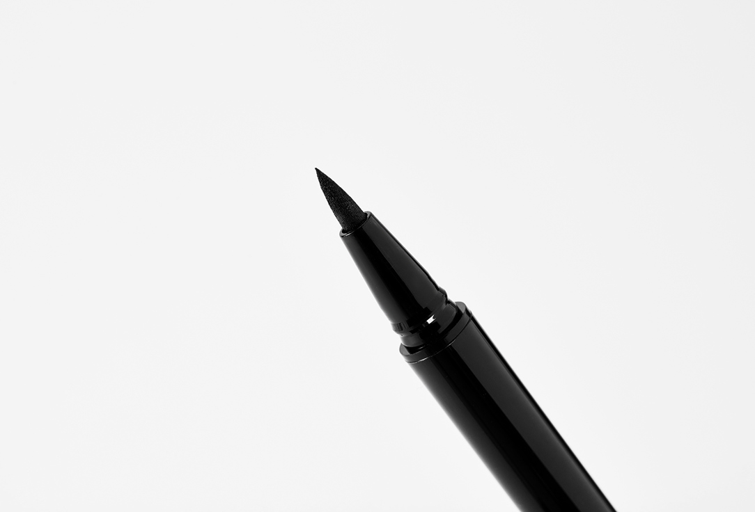 Clarins Eyeliner  Graphik Ink Liner 