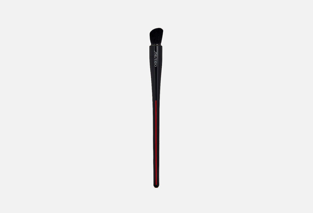 Shiseido Universal eyeshadow brush Naname fude