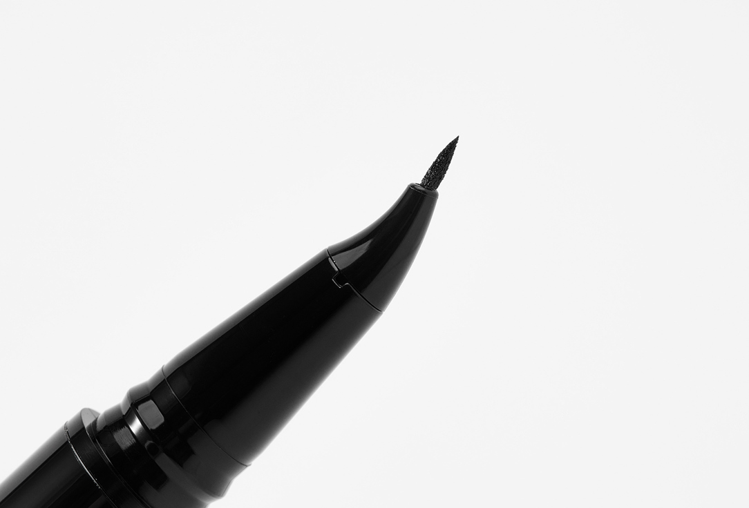 Shiseido Eyeliner Archliner Ink