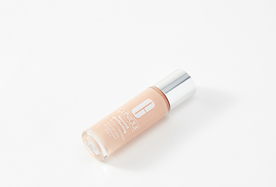 Clinique Long-Lasting Matte foundation & concealer 2-in-1 Beyond Perfecting