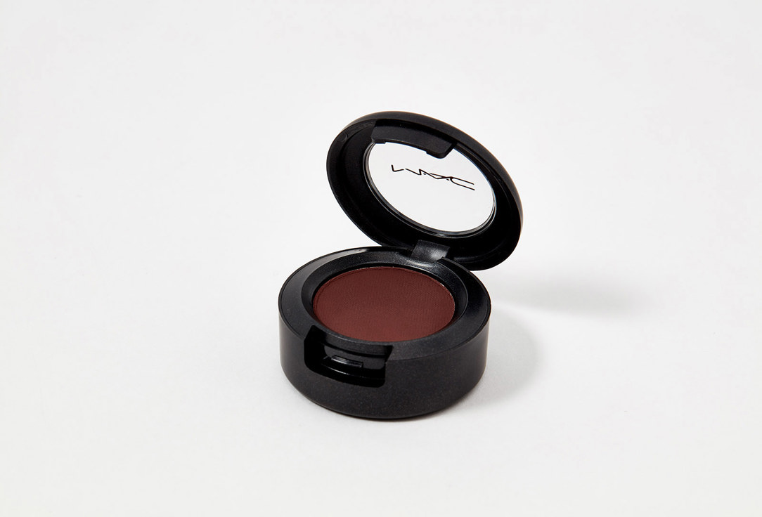 MAC Eye Shadow Rich Colour