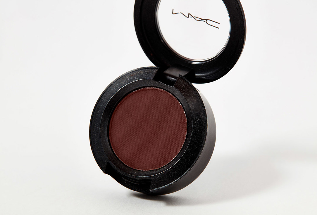 MAC Eye Shadow Rich Colour