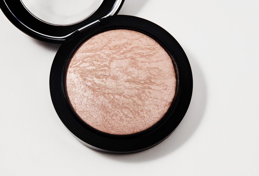 MAC Mineralize Skinfinish Face Powder Multi-mineral