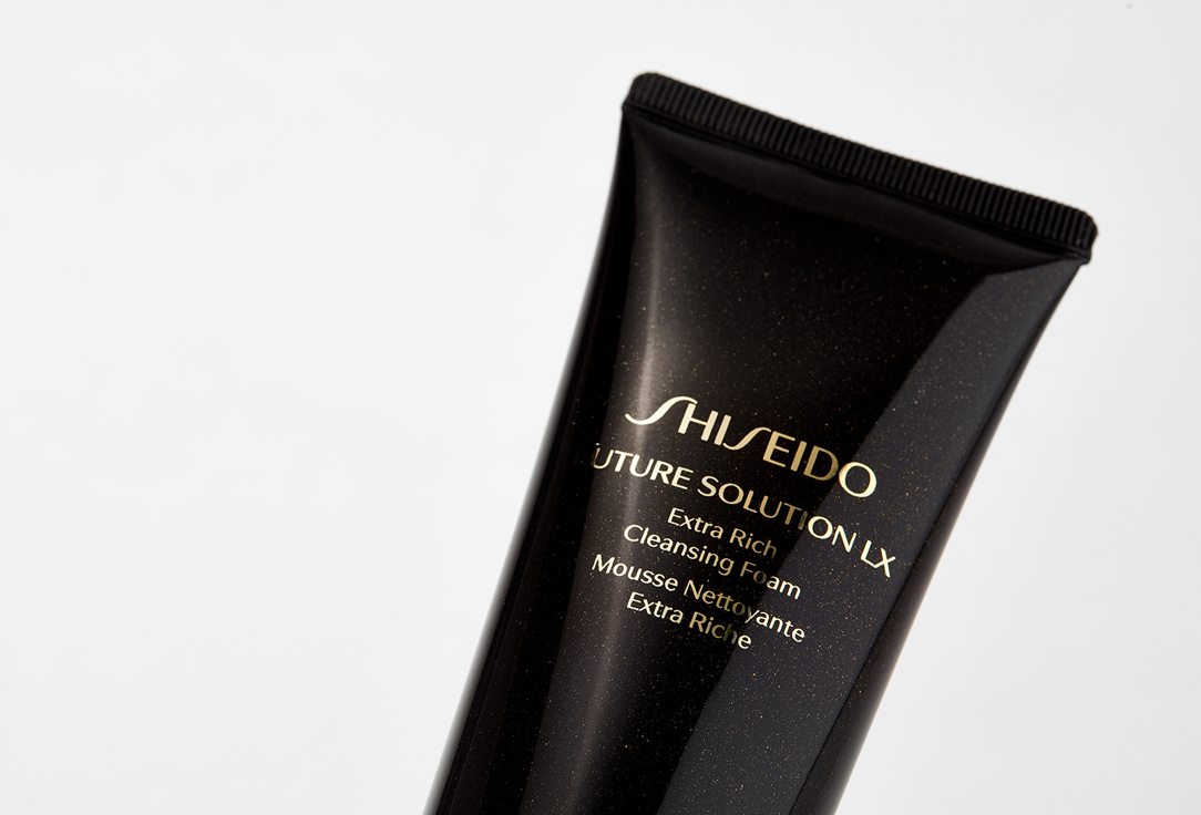 Shiseido Extra Rich Cleansing Foam Future solution lx