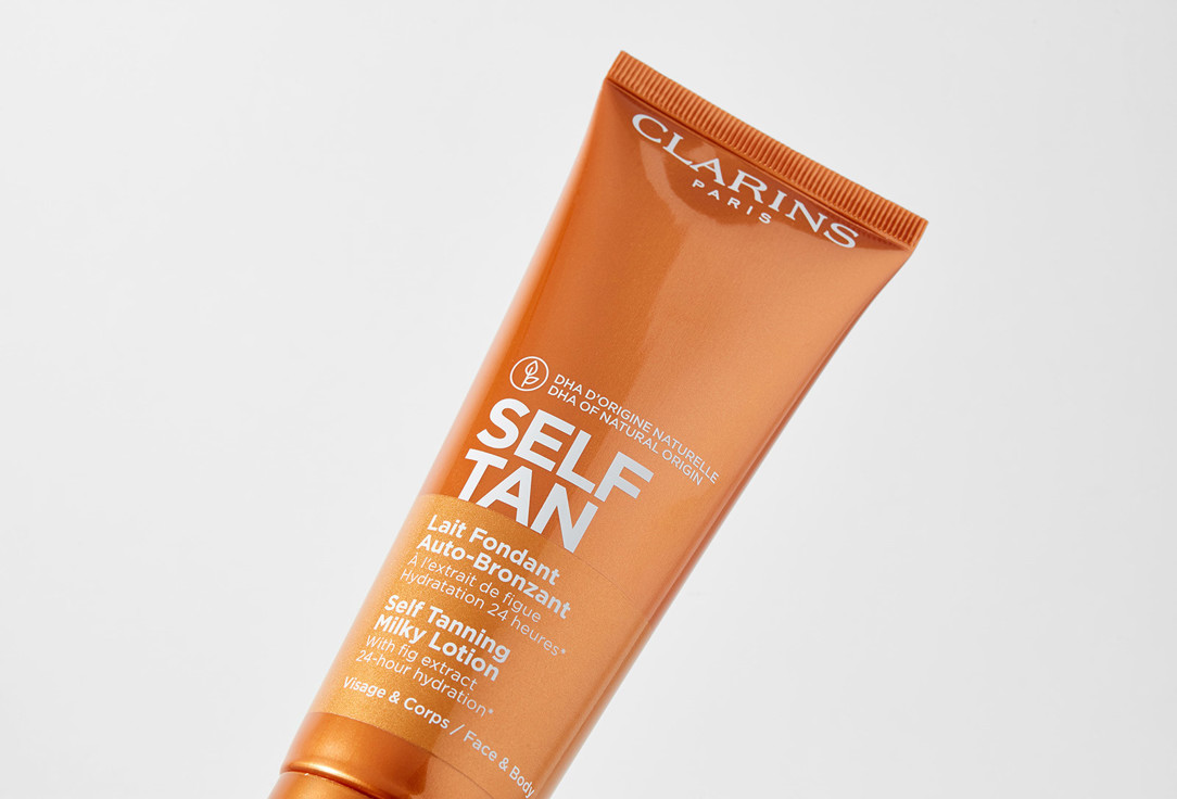 Clarins Face and body tanning milk Self tan