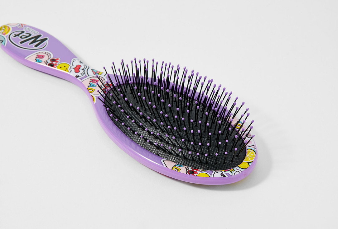 WET BRUSH Comb for tangled hair Disney classics-so in love mickey