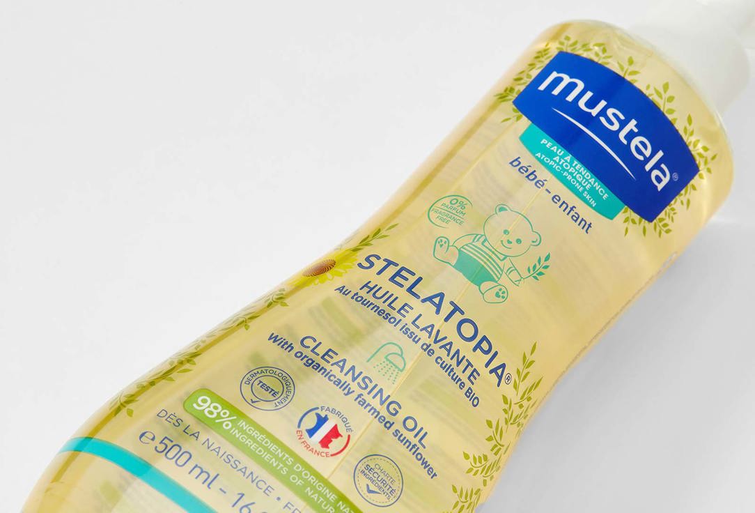 Mustela Cleansing Body Oil Stelatopia