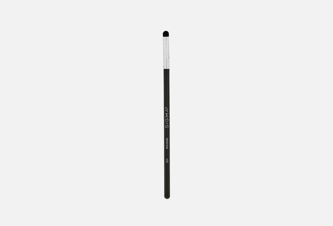 SIGMA BEAUTY SMUDGE BRUSH E21