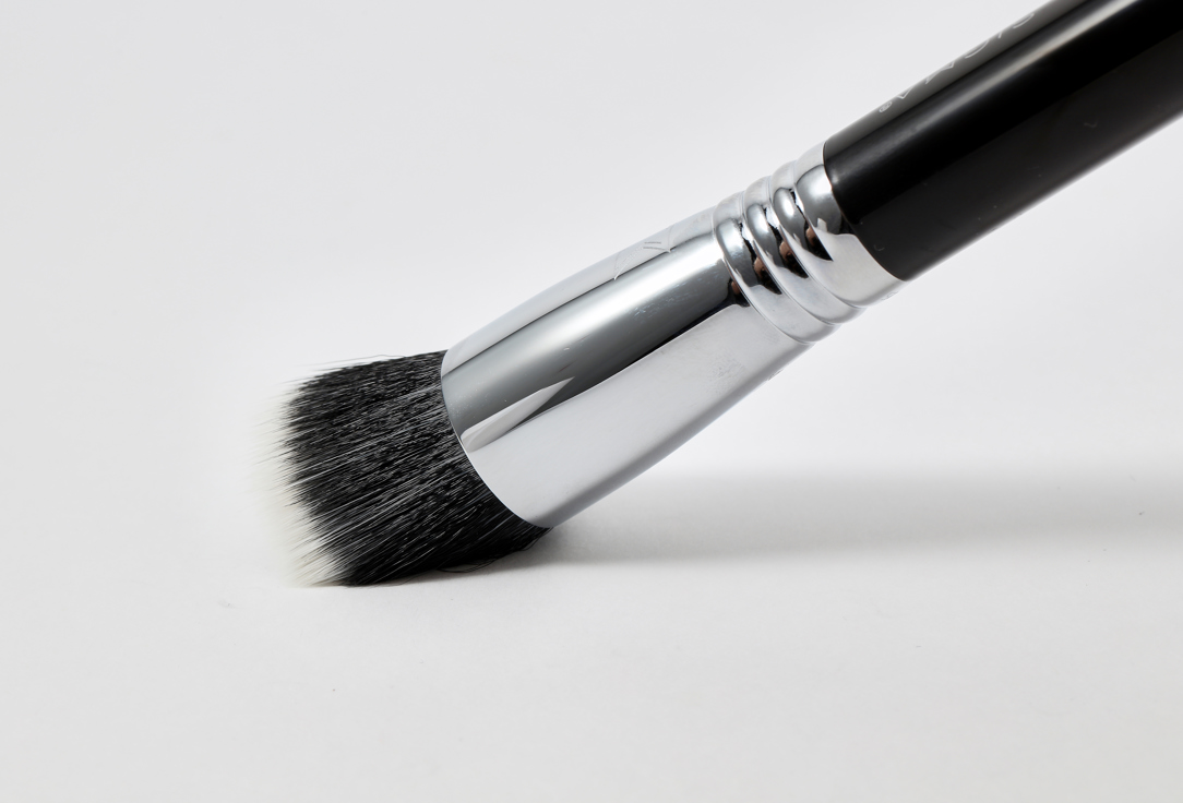 SIGMA BEAUTY AIR FLAT KABUKI BRUSH F80