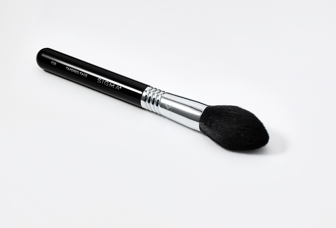 SIGMA BEAUTY TAPERED FACE BRUSH F25