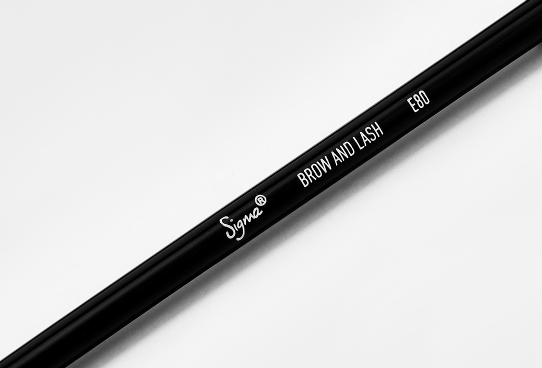 SIGMA BEAUTY BROW AND LASH BRUSH E80