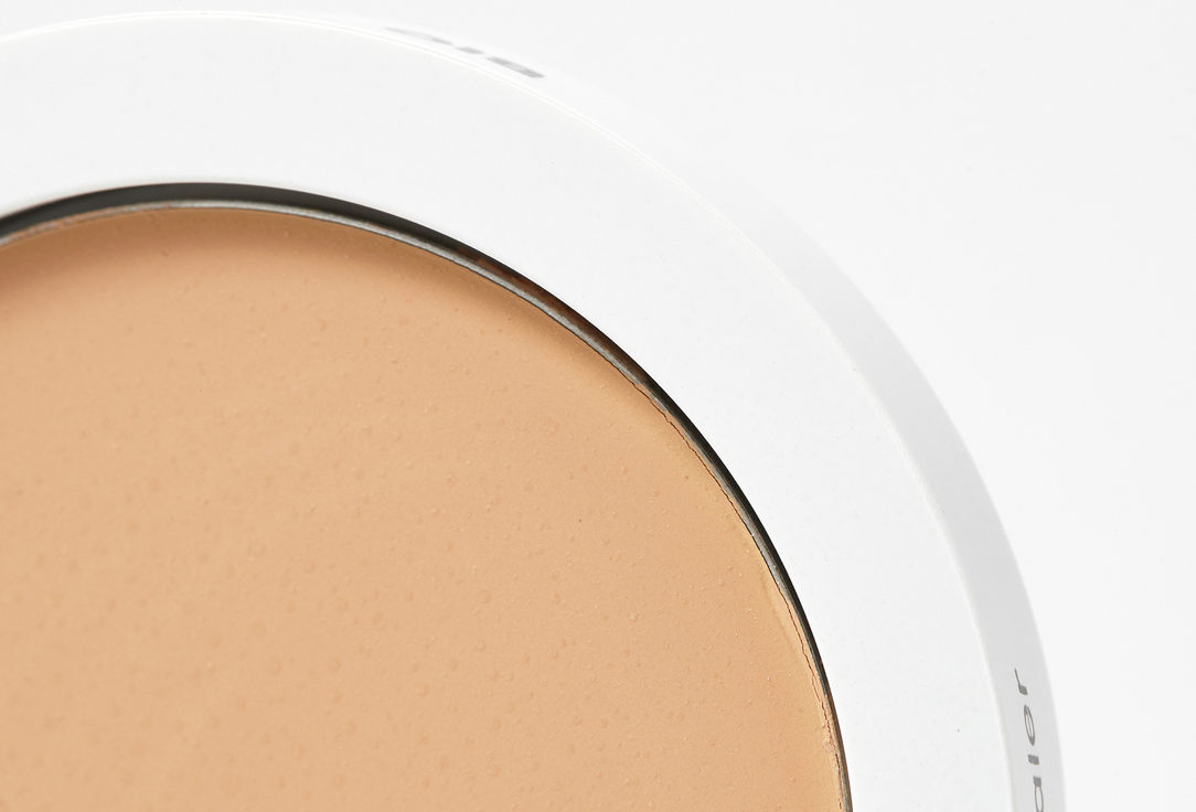 COULEUR CARAMEL Brightening concealer  Correcteur De Cernes 