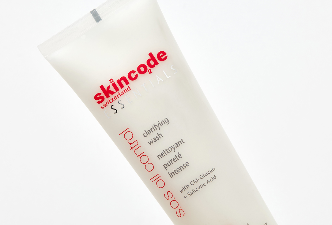 SKINCODE clarifiying face wash  Essentials S.O.S oil control