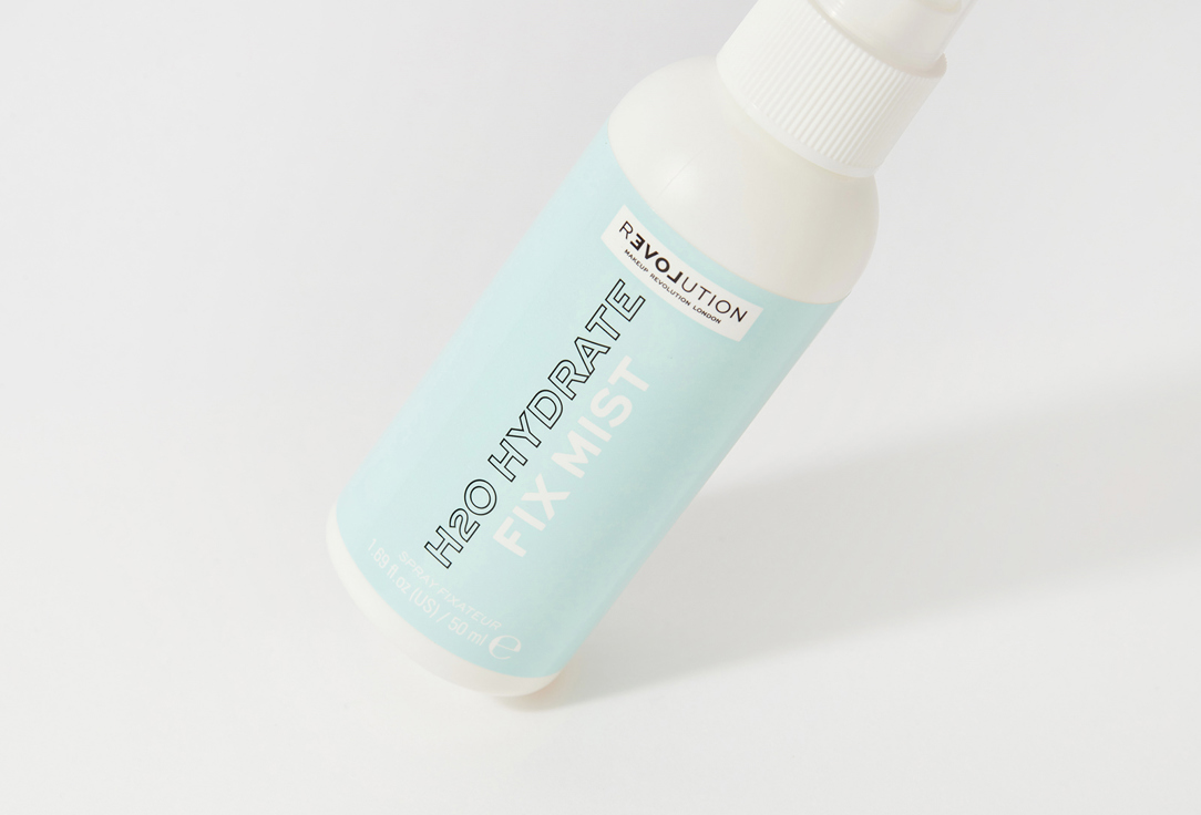 RELOVE REVOLUTION Makeup fixing spray H2O Hydrate