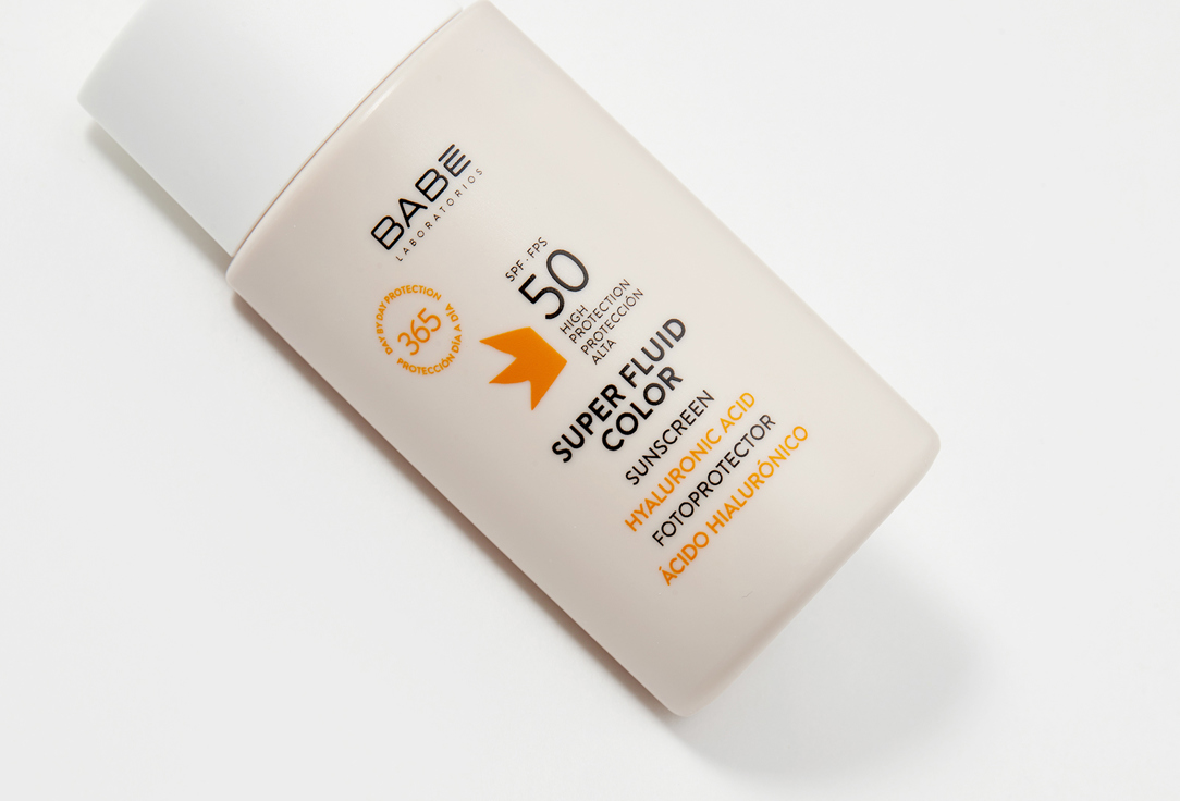 Laboratorios Babe Tinted Sunscreen SPF 50 Super Fluid Sunscreen 