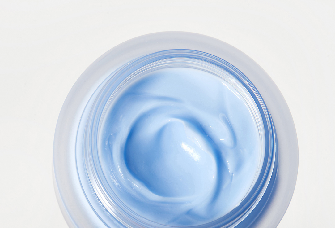 daymellow Moisturizing and soothing face cream Bluemarine cloud