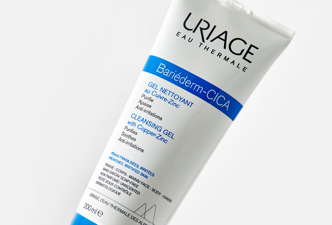 Uriage Cleansing Gel with Cu-Zn Bariederm Cica