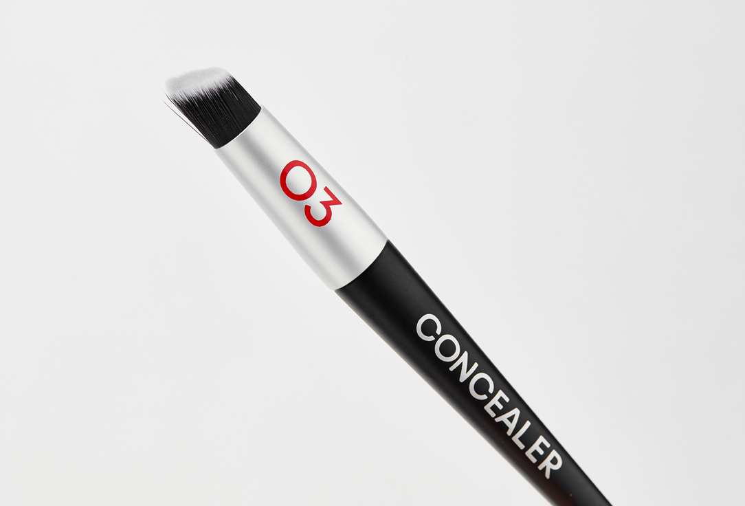 Pastel Cosmetics Concealer brush Natural coverage