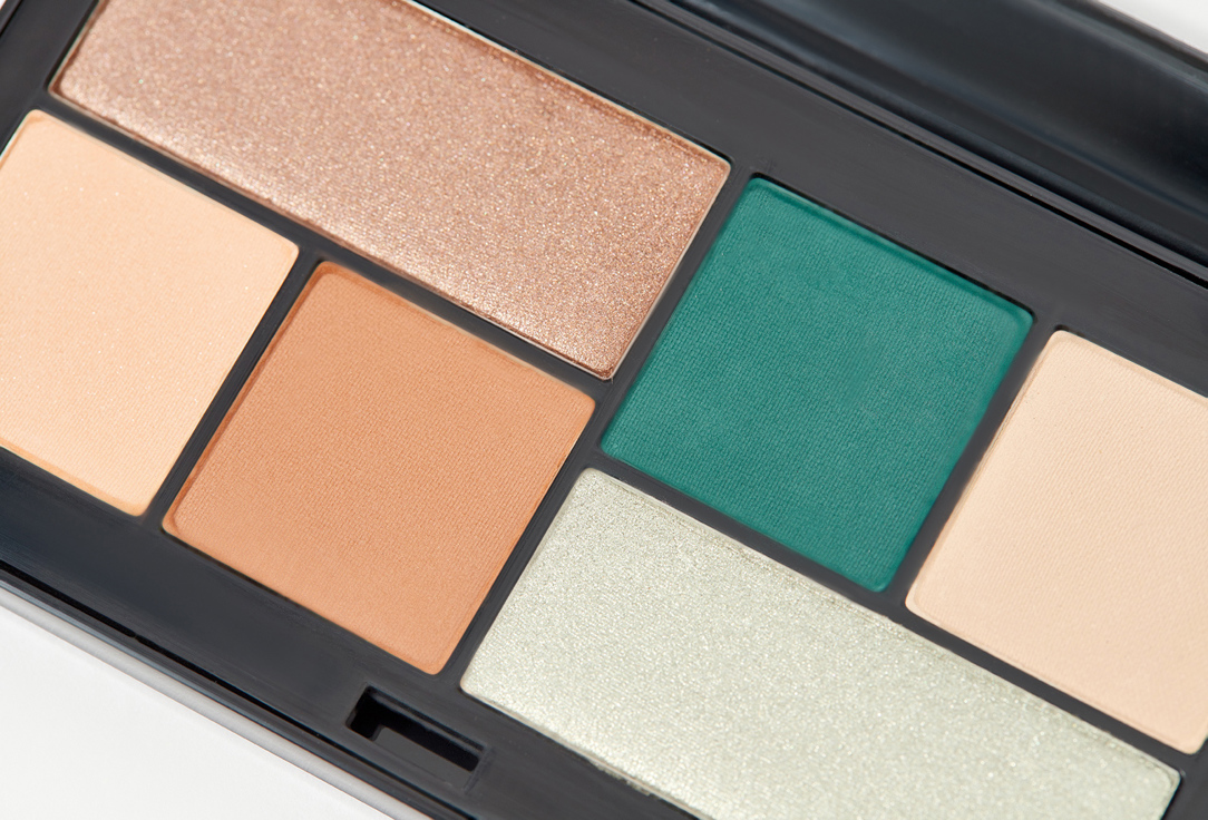 Pastel Cosmetics Shimmery Eyeshadow Palette So In Love