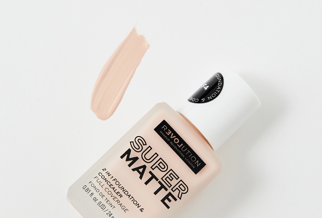 RELOVE REVOLUTION 2-in-1 foundation and concealer Super Matte