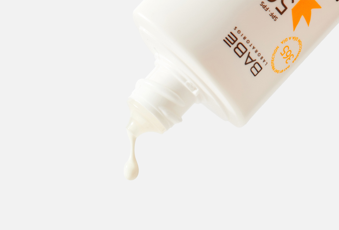 Laboratorios Babe MATTIFYING Suncream SPF50 SUPER FLUID