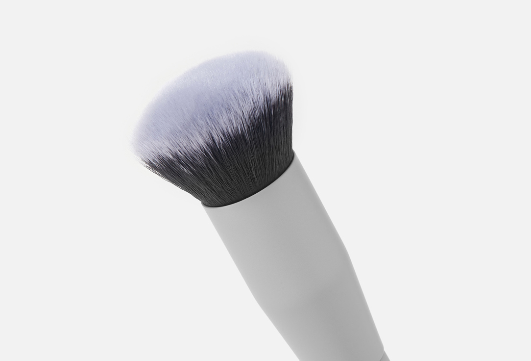 For me by gold apple Flat brush for creamy and dry textures Foundation brush 