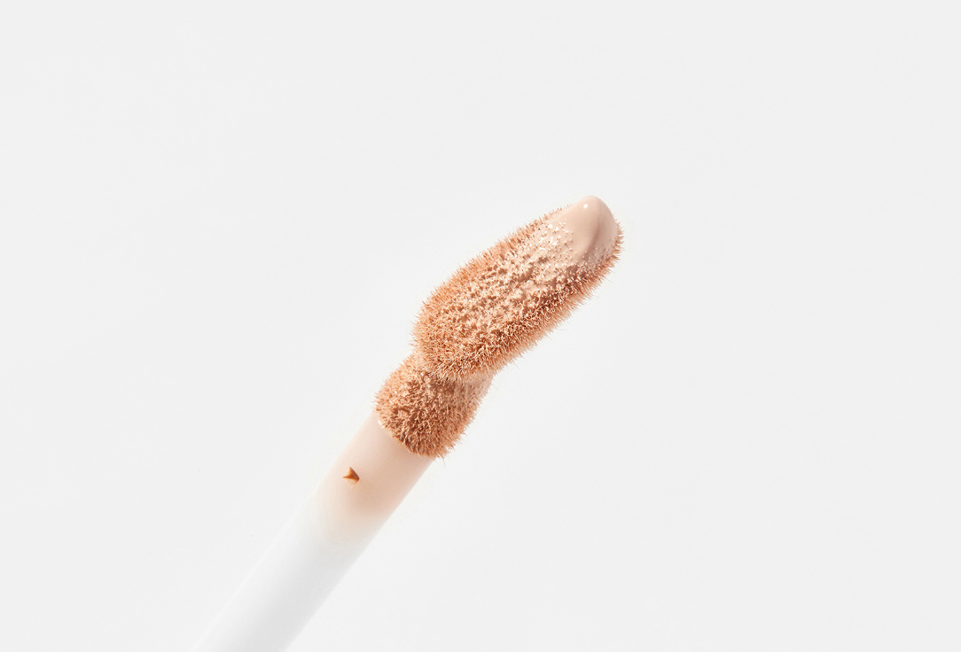 MakeUp Revolution Long-lasting Liquid Concealer Irl Filter Finish