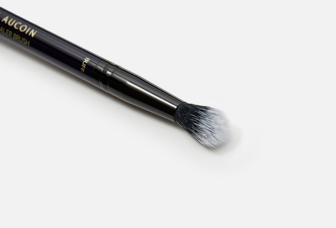 Kevyn Aucoin Concealer Brush  Duet 