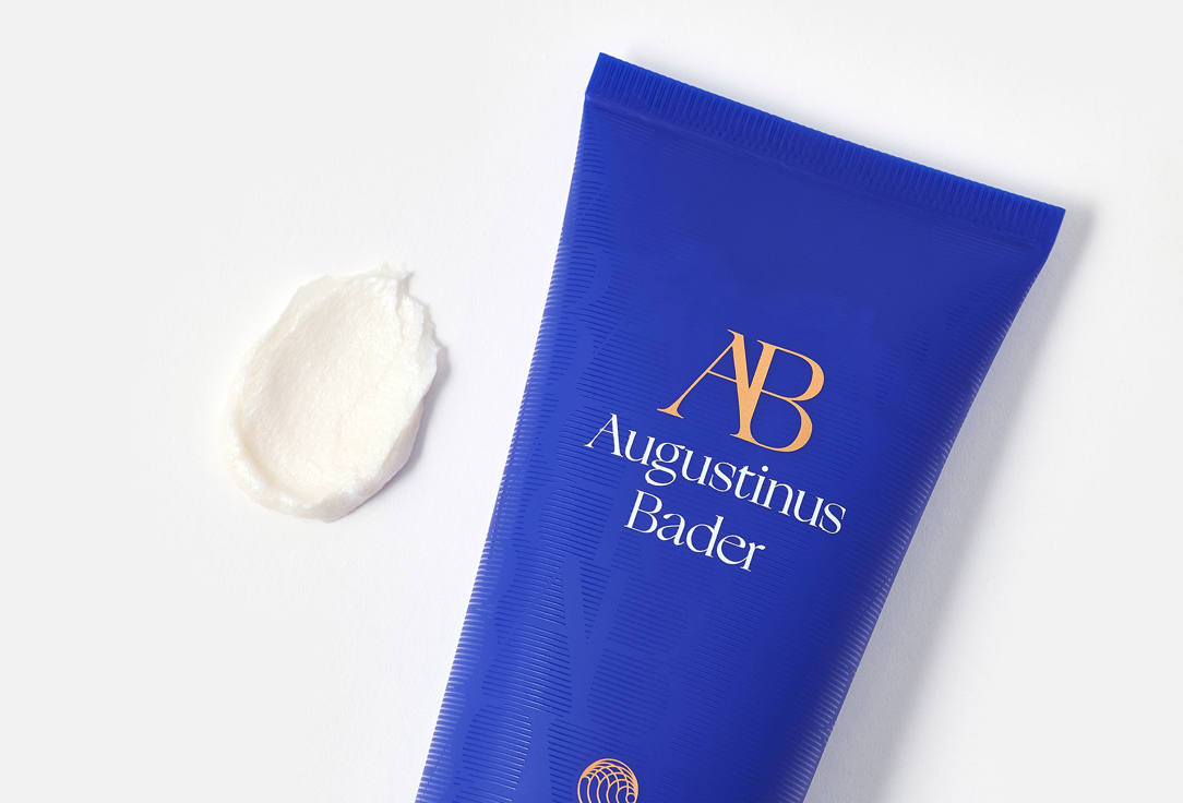Augustinus Bader Face cleansing and moisturizing foam the foaming cleanser