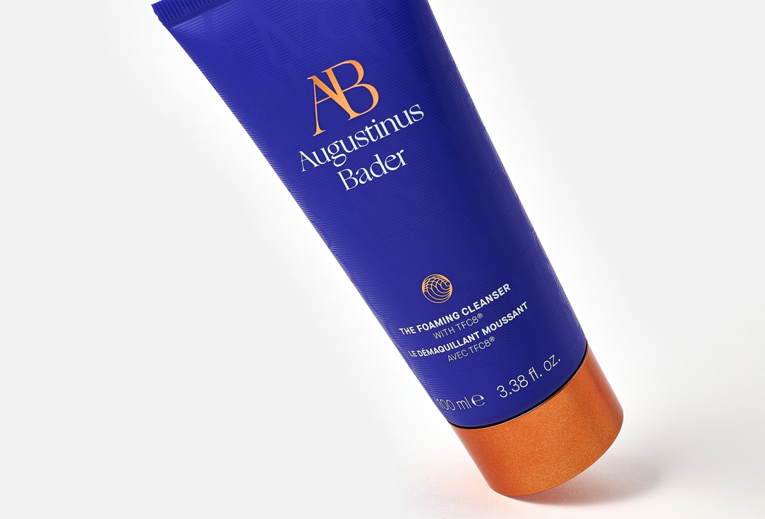 Augustinus Bader Face cleansing and moisturizing foam the foaming cleanser