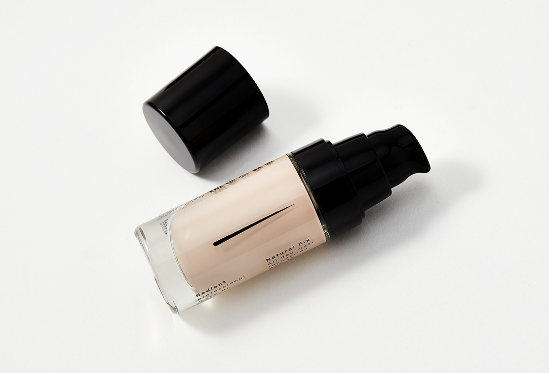 Radiant Professional Make-Up Long-Lasting Mattifying Foundation Natural Fix