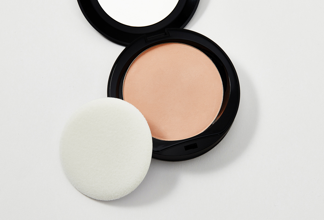 Radiant Professional Make-Up Compact Powder Perfect Finish Compact Powder, T. 01 Porcelain Perfect Finish Compact Powder