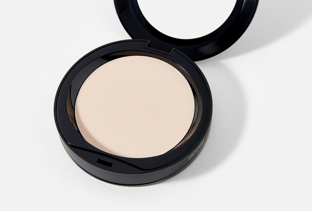 Radiant Professional Make-Up Mattifying Compact Powder Maxi Coverage Powder