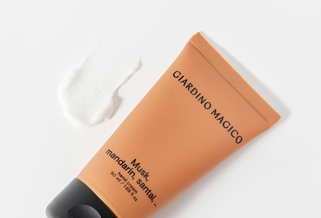 GIARDINO MAGICO Nourishing hand cream Musk, mandarin, santal