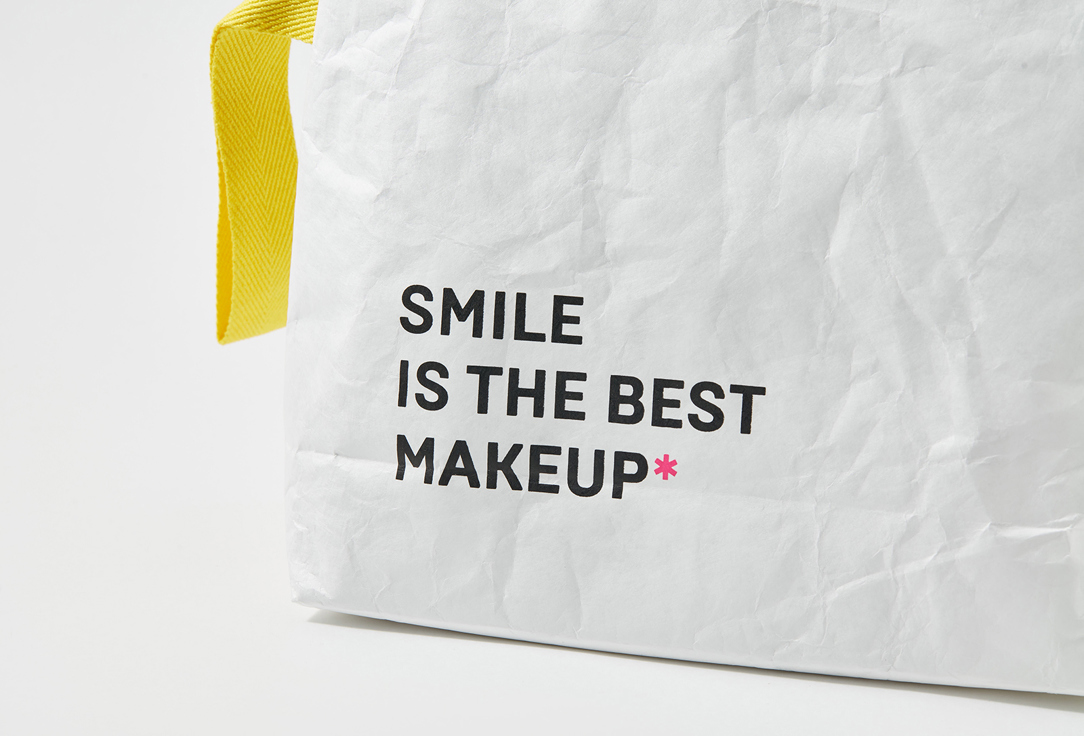 DARLING* Cosmetic bag Smile is the best makeup