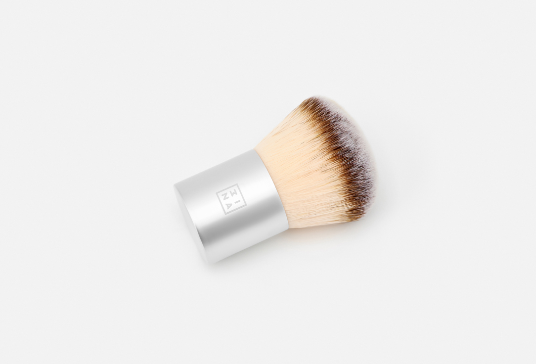 3INA Kabuki Brush for Powders, Blushes, and Highlighters The Kabuki Brush