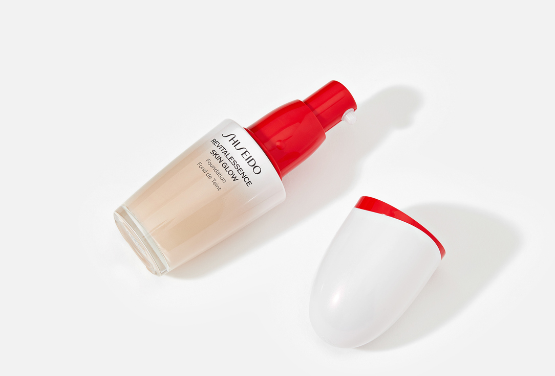 Shiseido  Foundation Revitalessence Skin Glow