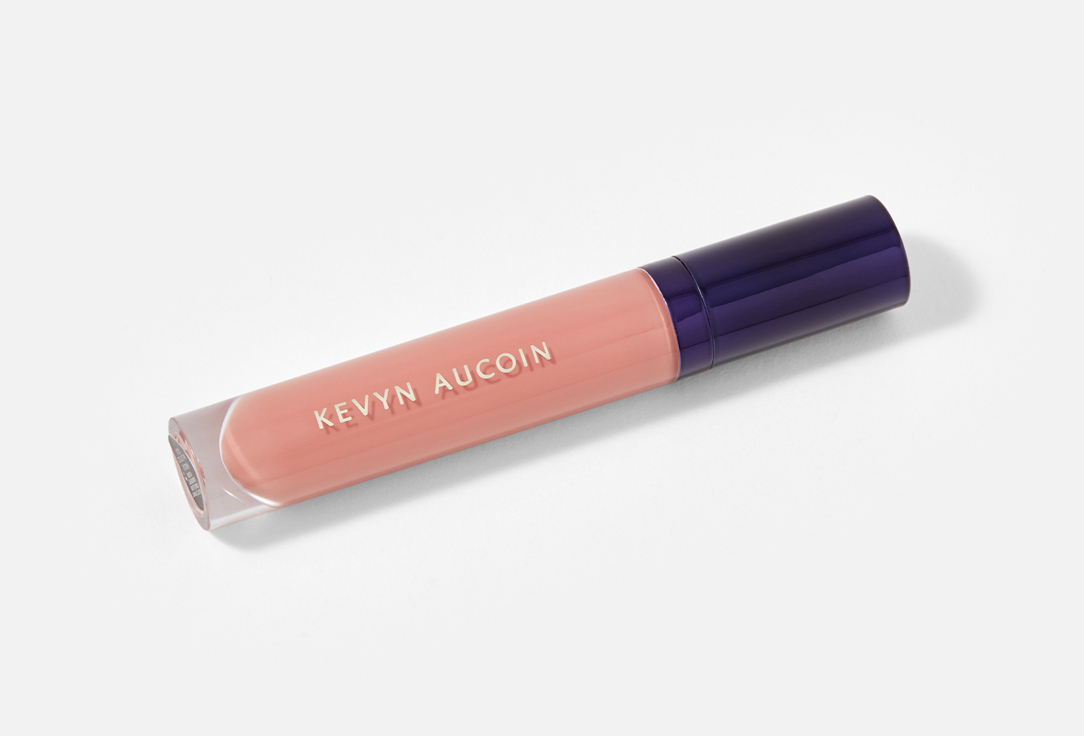 Kevyn Aucoin lipstick  Velvet Lip Paint Fabulous