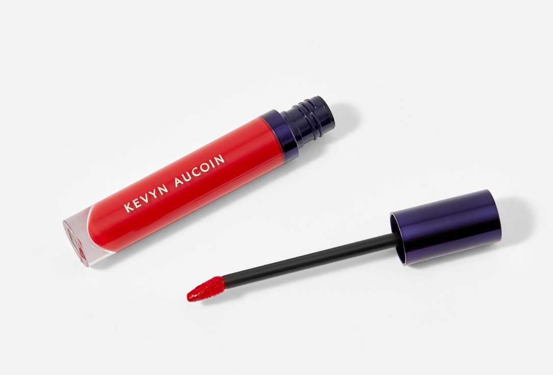 Kevyn Aucoin lipstick  Velvet Lip Paint Stunning 