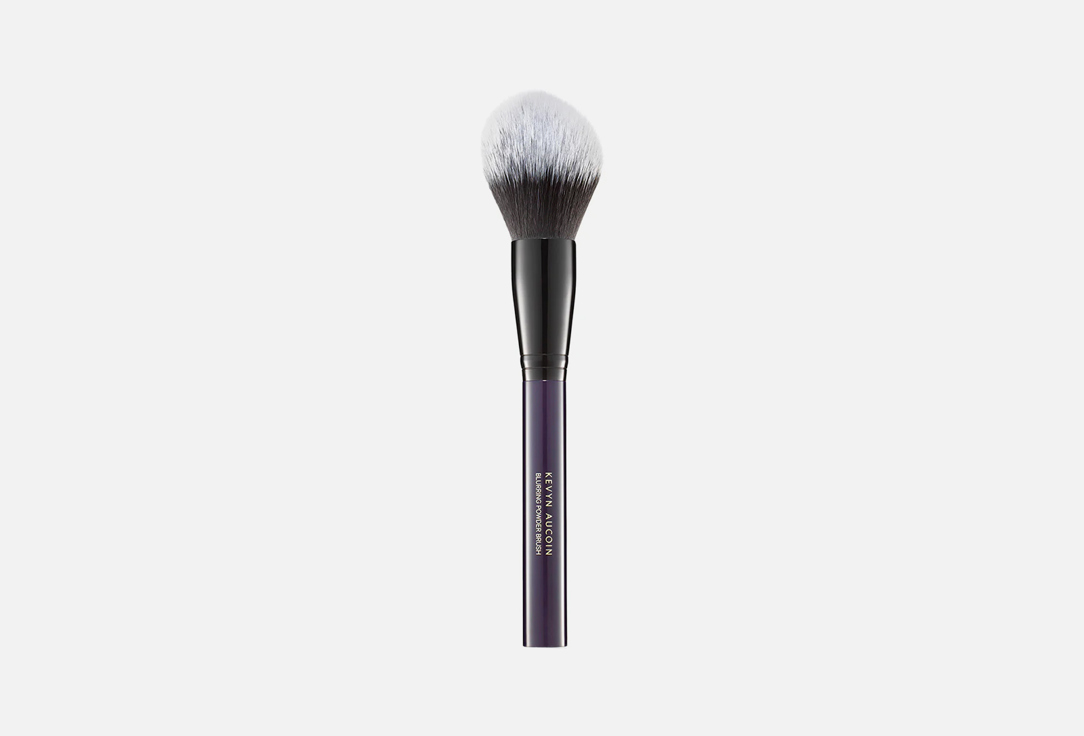 Kevyn Aucoin Powder Brush Blurring 