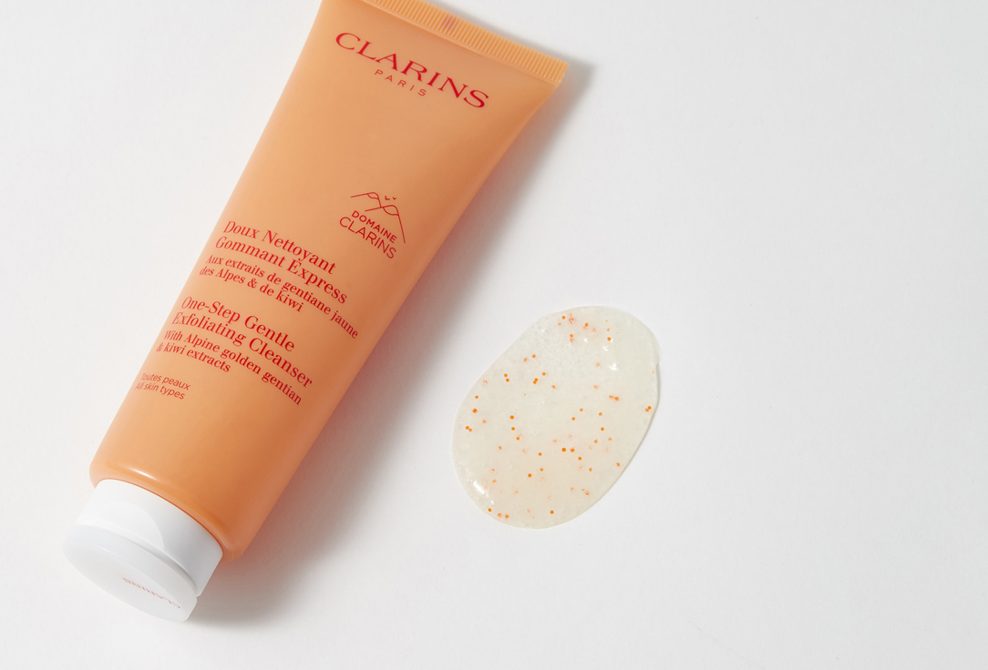 Clarins Gentle Exfoliating Face Cleanser   Doux Nettoyant Gommant Express