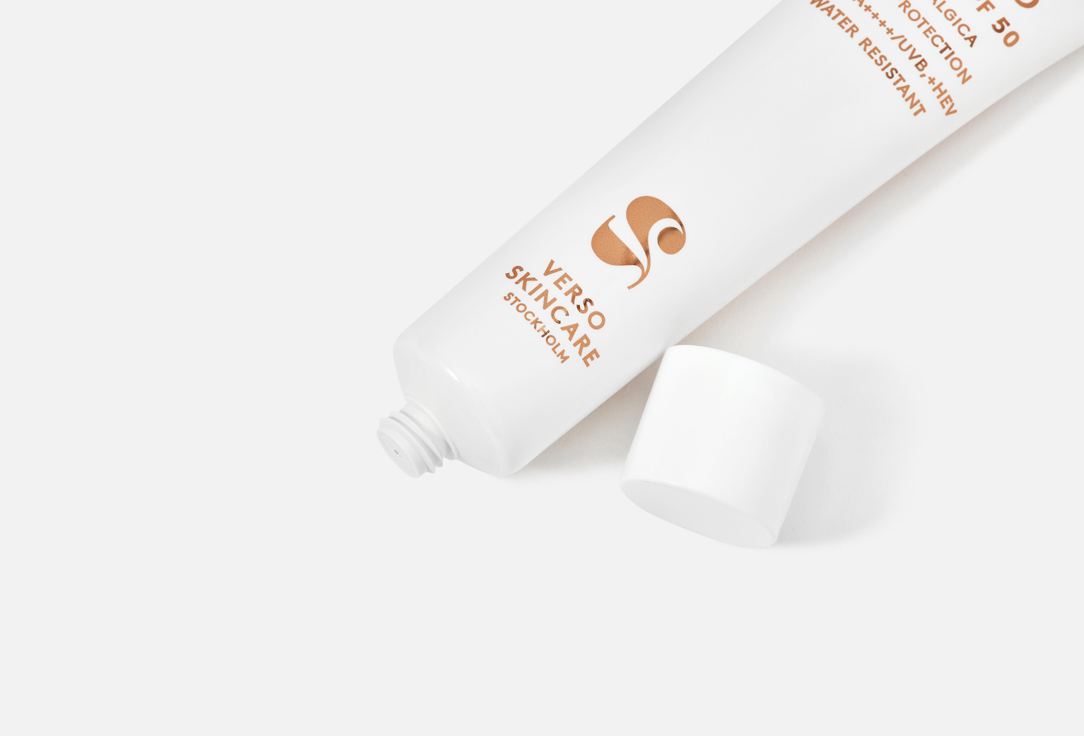 Verso Skincare Moisturizing Face Sunscreen SPF50 Daily SPF50 with algica №2