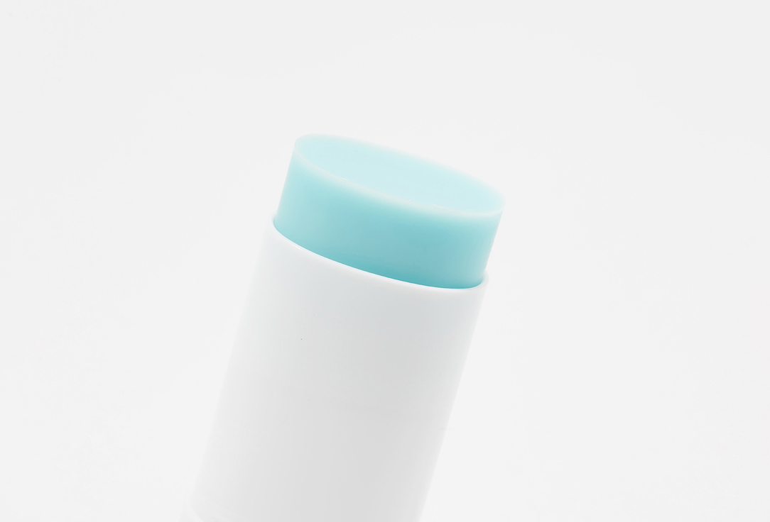 Skin1004 Silky-Fit Sun Stick SPF50+ PA++++ Madagascar Centella Hyalu-Cica