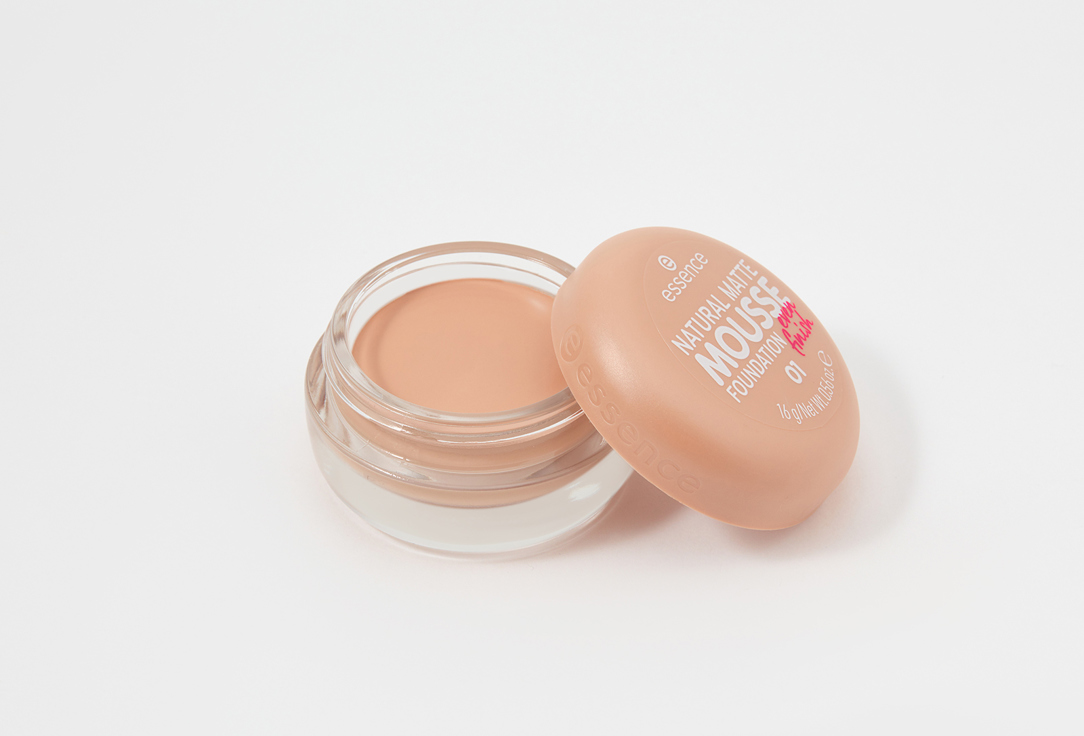 Essence Foundation NATURAL MATTE MOUSSE