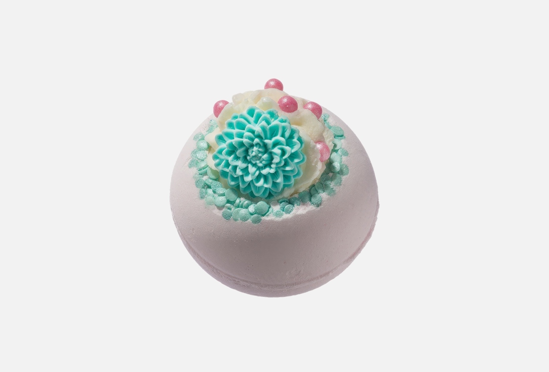 Bomb Cosmetics Bath bomb Hydrangea Hydration    