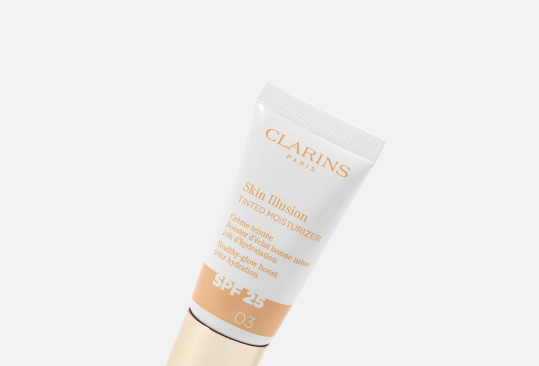 Clarins Illuminating Creamy Foundation SPF25 Skin Illusion Tinted Moisturizer
