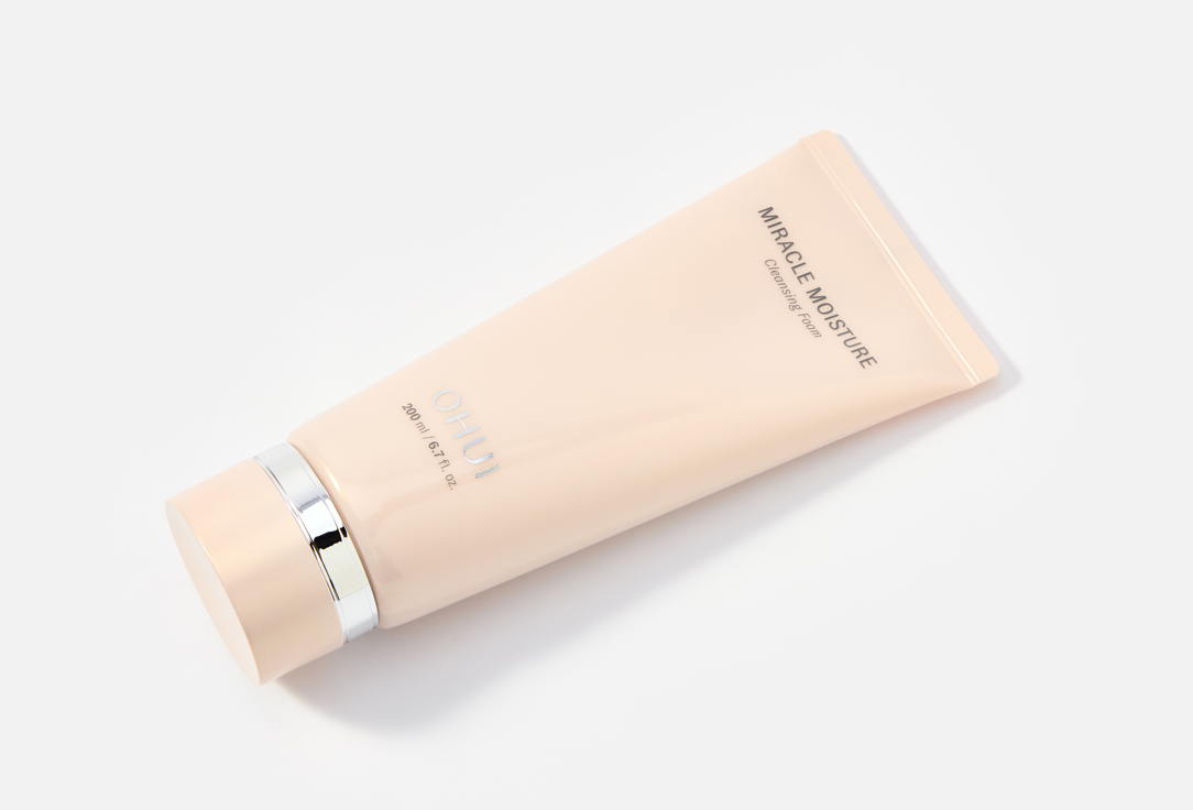 OHUI Moisturizing face Cleansing Foam Miracle moisture 200 ml OHUI Moisturizing face Cleansing Foam Miracle moisture