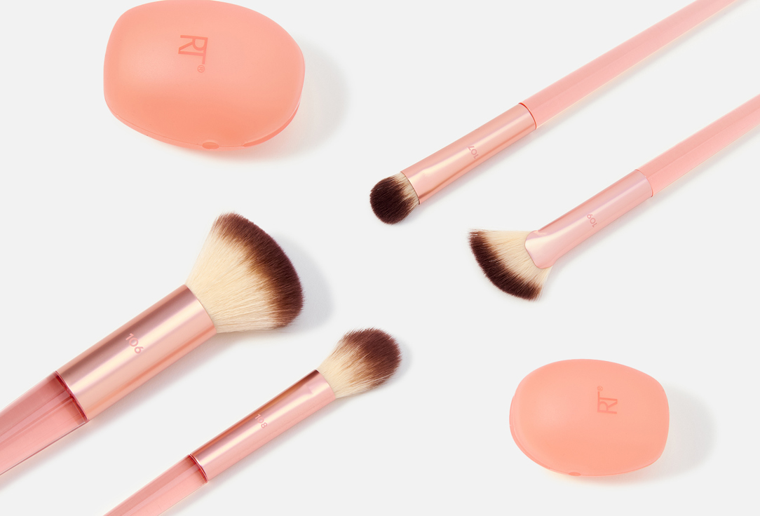 Real Techniques Makeup Brush Set Cherry On Top A Brighter Hue Base Set