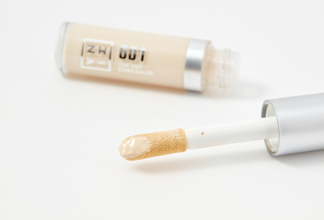 3INA Long-lasting, medium to high coverage matte concealer The 24H Concealer